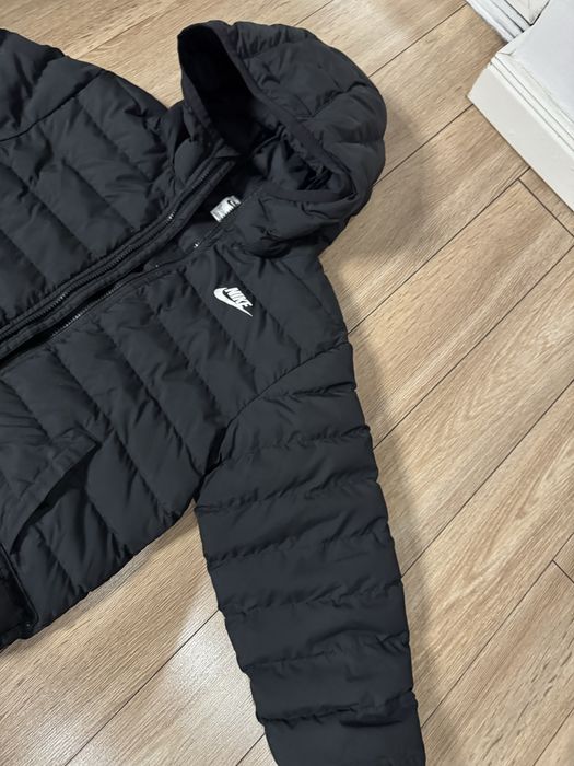 Зимно яке Nike 137/147см оригинално