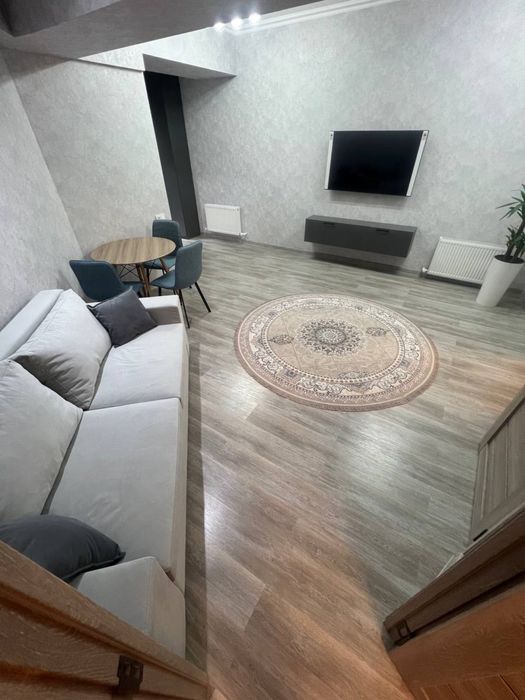 Продаётся 3 комнатная квартира на Максима горького