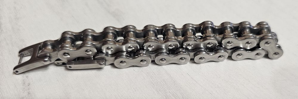 Мъжка стоманена гривна