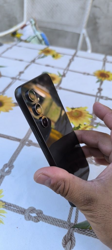 Samsung a54 перфектен