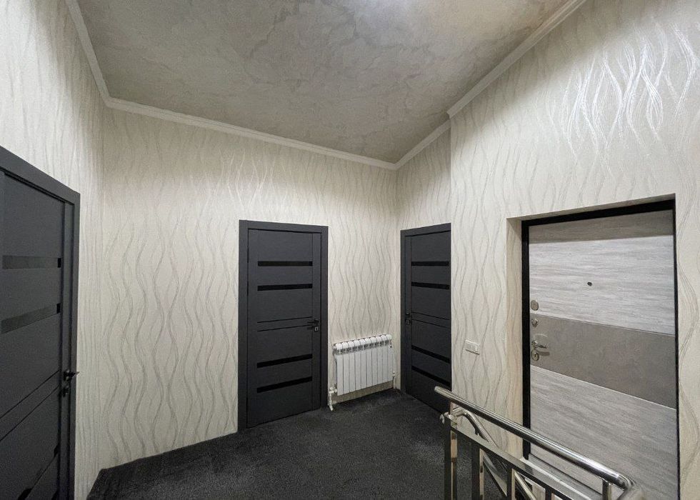 Продаётся квартира на чиланзар 17 новостройка