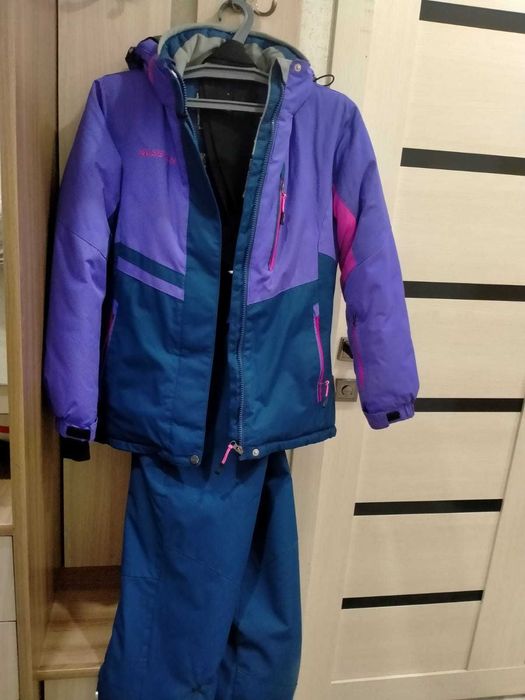 Продам зимний костюм