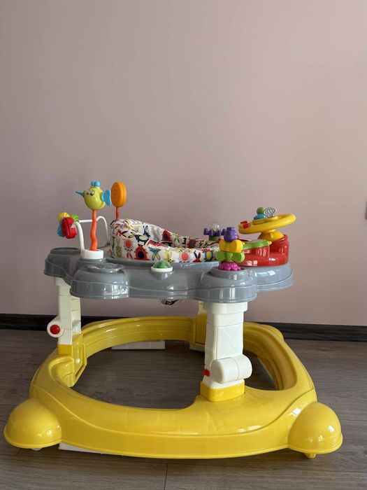 Проходилка Chippolino 4 в 1