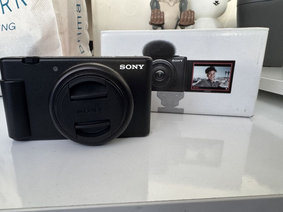 Фотоапарат/камера Sonu zv1F +Бонус статив и 64 гб карта памет