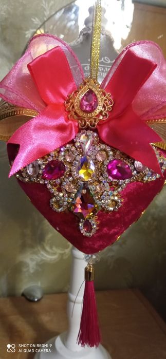 Globuri decorative unicat Craciun, handmade catifea, cristale