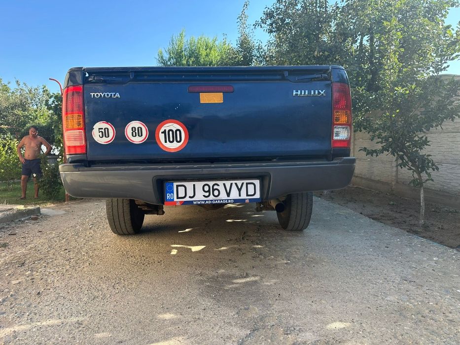 Toyota Hilux 4×2 ,2locuri