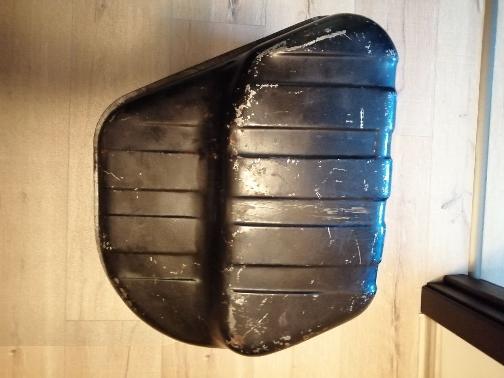 Vind rezervor lada 1200-1500 vaz 2101-2107