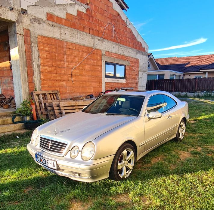 Vând Mercedes ClK  w208 Elegance 2.0 benz, inm Ro stare bună