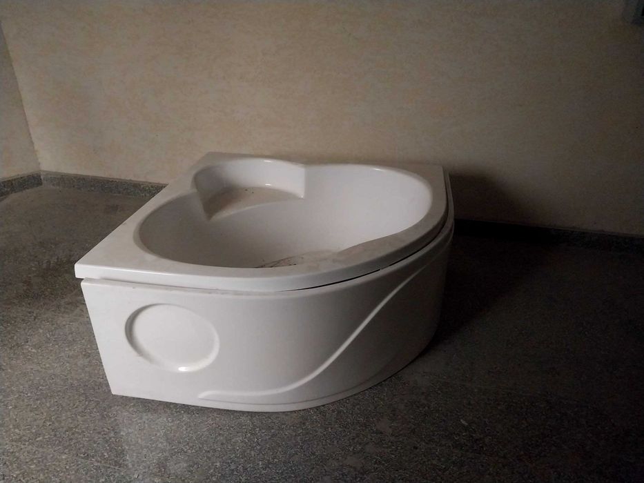 Янги яримдумалок ванна