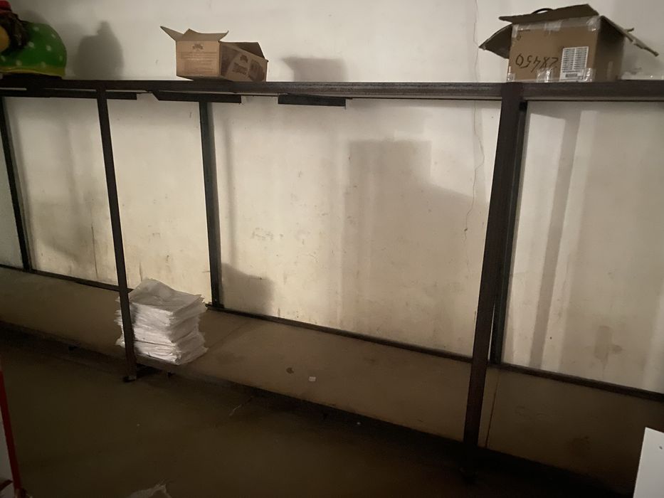 Полки для склада и магазинов