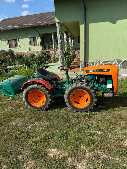 Vând tractoraș Goldoni 4x4
