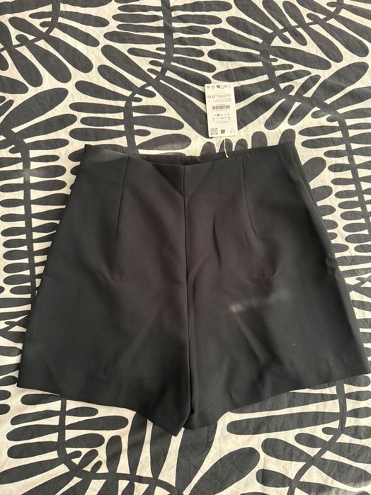 Пола-панталон с етикет Zara