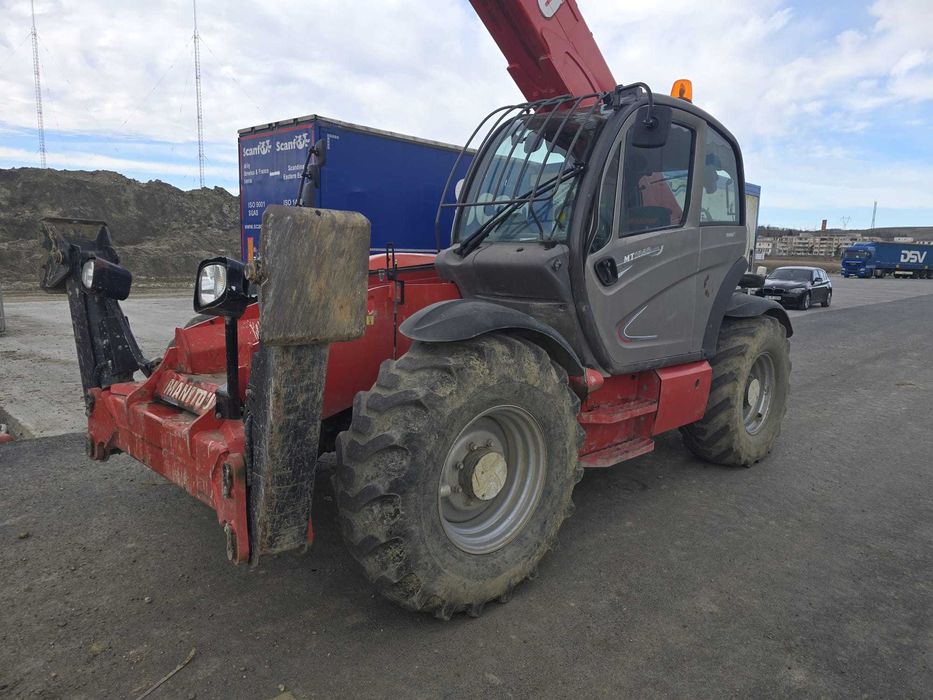 Incarcator frontal telescopic Manitou 18.40