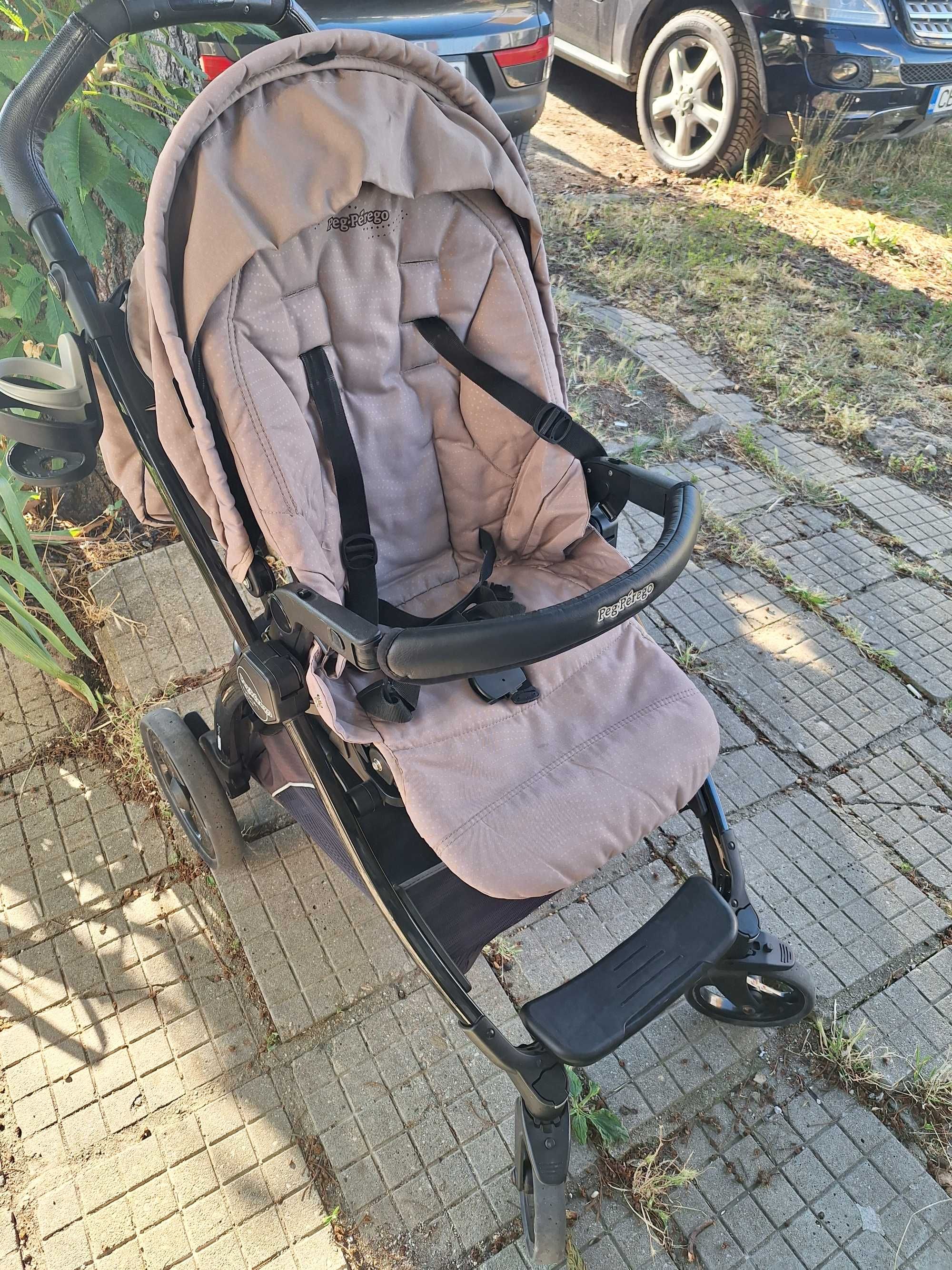 Бебешка количка Peg Perego 3 в 1 в добро състояние