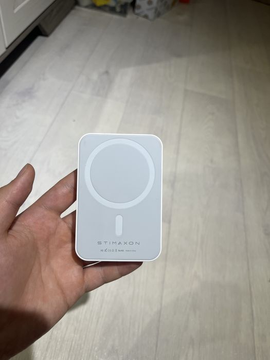 Повербанк для айфон