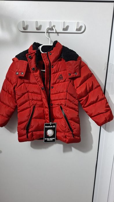 Reebok детско зимно яке