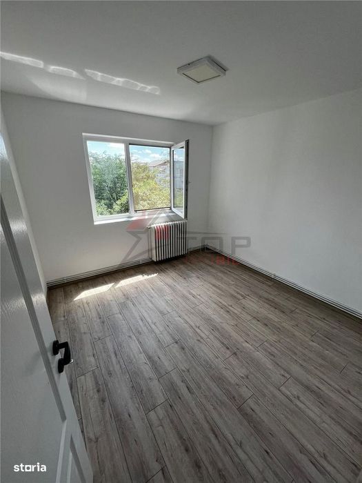 Mircea cel Batran - Str. Cerna , 2 camere renovat complet cu geam la b