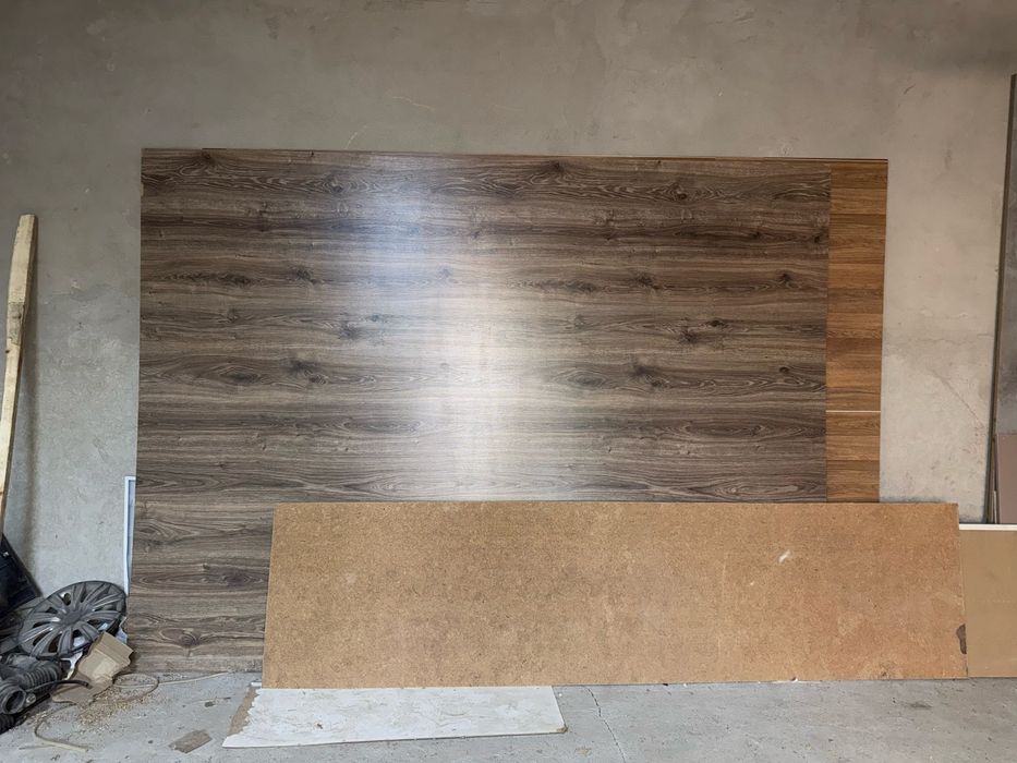 ЛАМИНАТ в нескольких расцветках