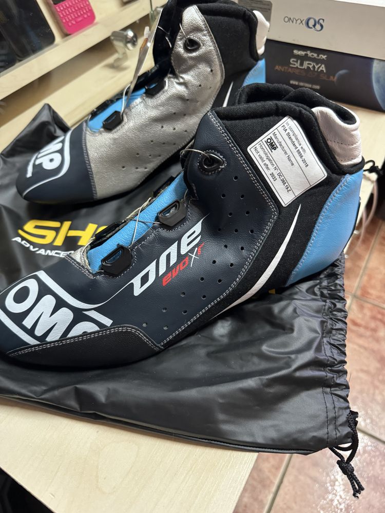 Pantofi de curse OMP ONE Evo XR