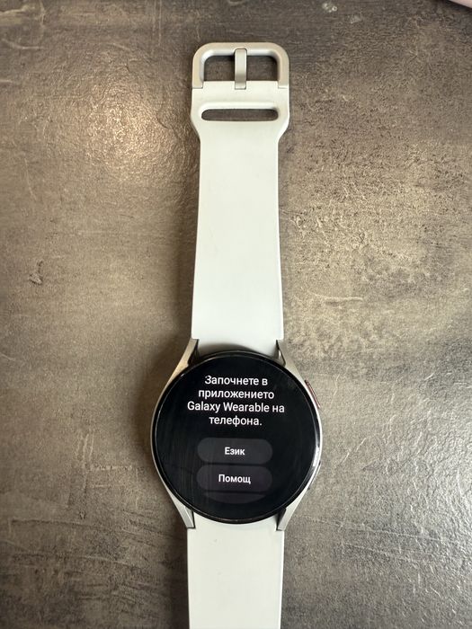 Galaxy Wach 4 бял часовник