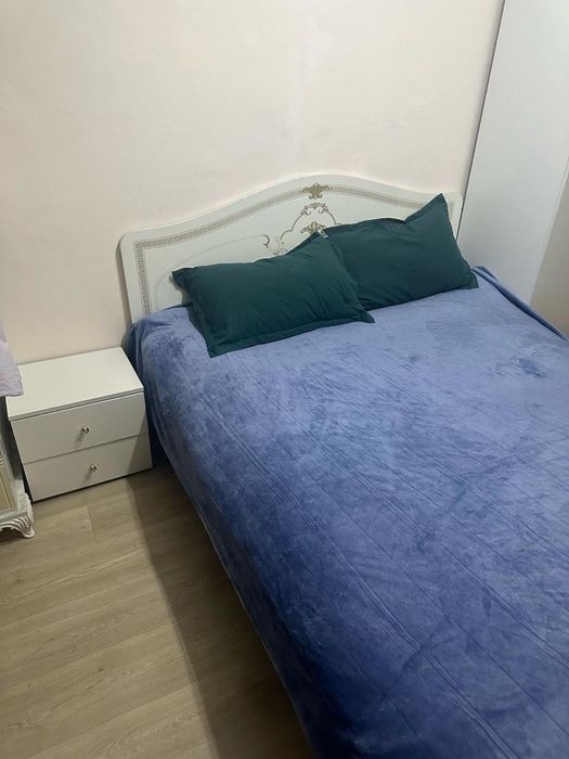 Кровать 1,5спальная с тумбами за 50тыс тенге