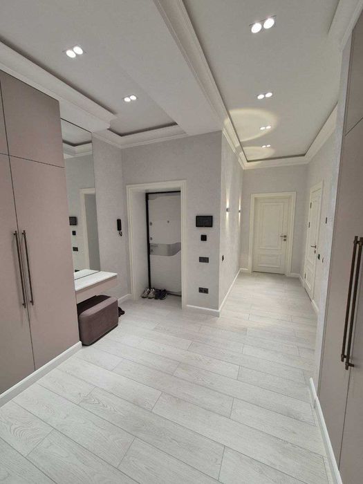 Сдается квартира на Ганге Корзинка Абай метро Гафур Гулям 2/2/9 71м²