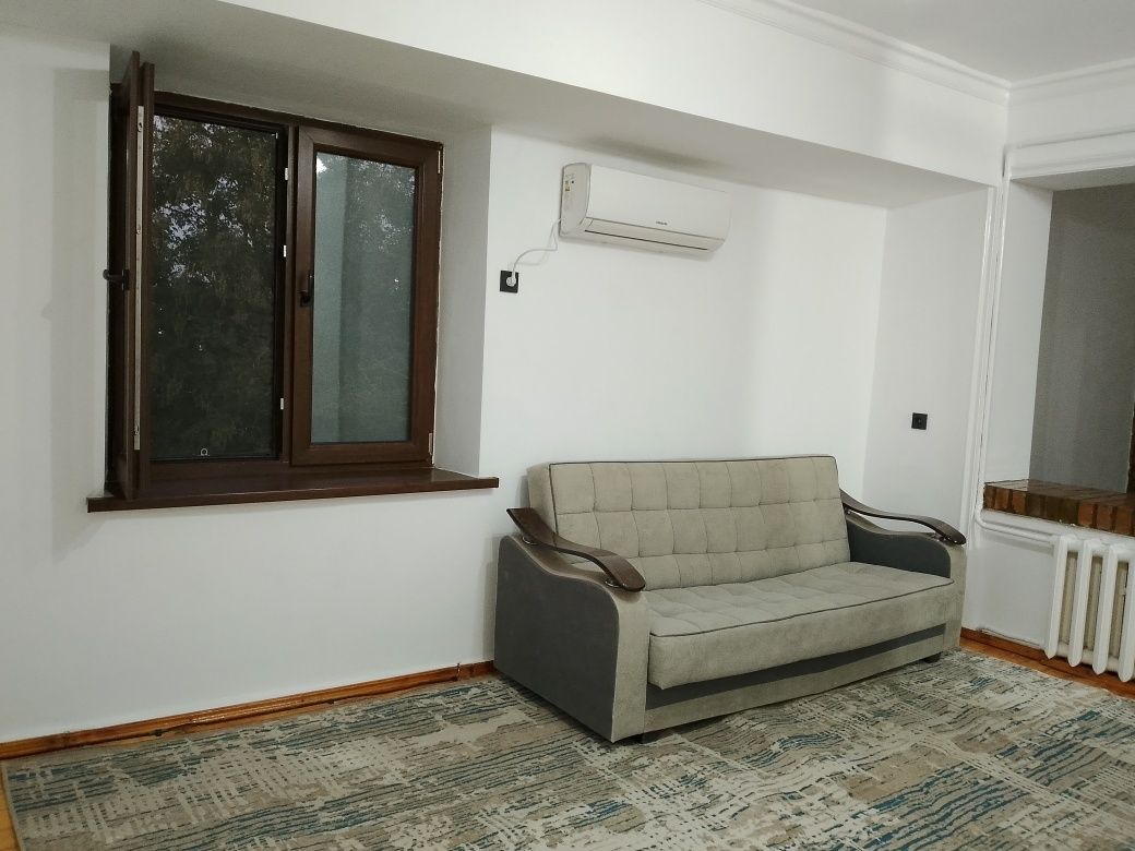 Срочно продается Своя Квартира в Ц4 2/4/4
