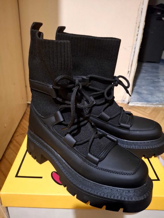 Зимни обувки ,боти