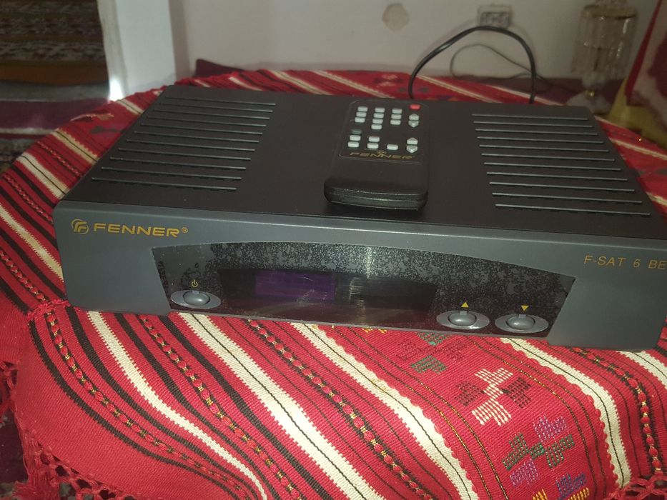 Recever satelite stereo. HD FENNER.