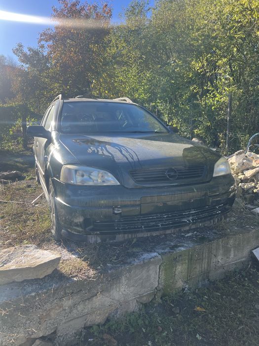 Dezmembrez\vand intreg opel astra g 1.6