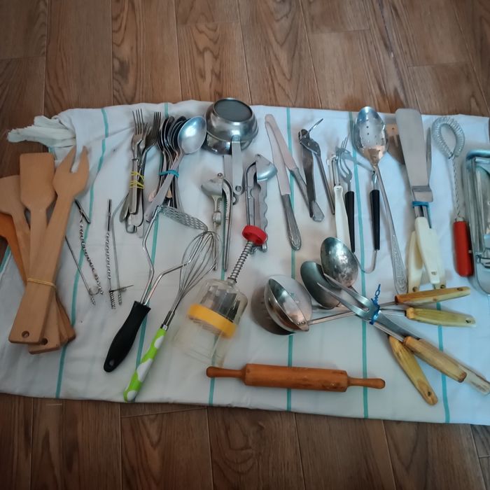 Всё для кухни.Кастрюли . Гусятница.