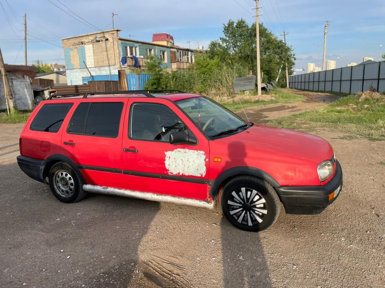 Продам машину Volkswagen golf