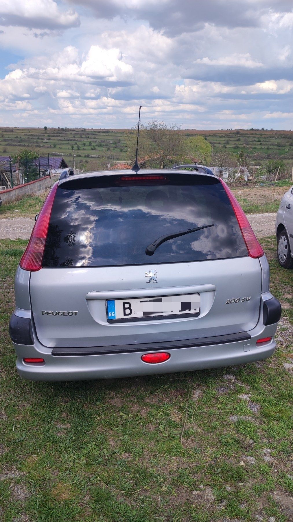 Peugeot 206 SW или бартер за каравана