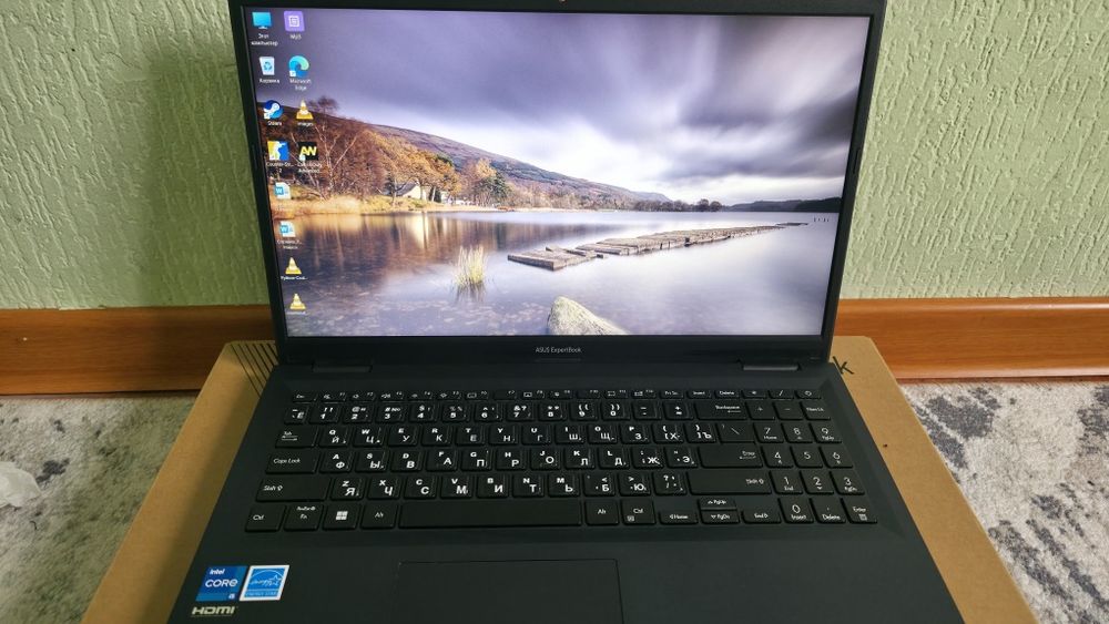 Notebook Asus Expertbook i5/8/512