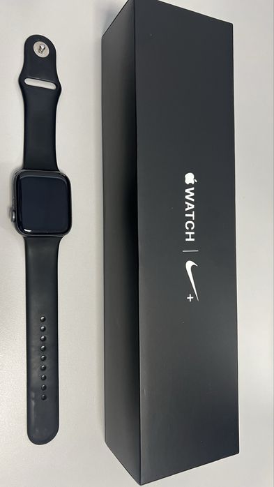 Apple Watch 4 Nike