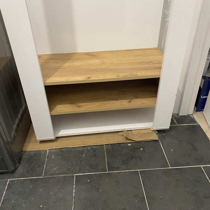 Портманто бял гланц