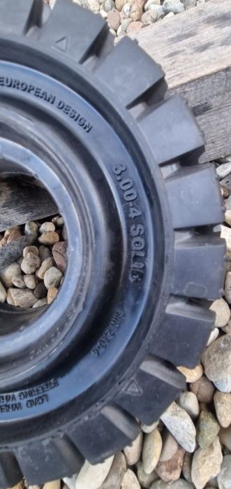 Anvelopa plina Starco Makhna 
3.00-4 Solid MM 2.10-4