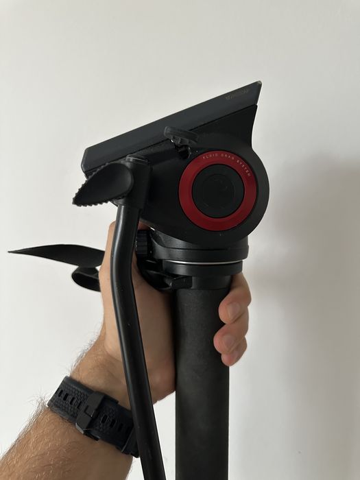 Monopied Manfrotto MVM250A + cap video fluid