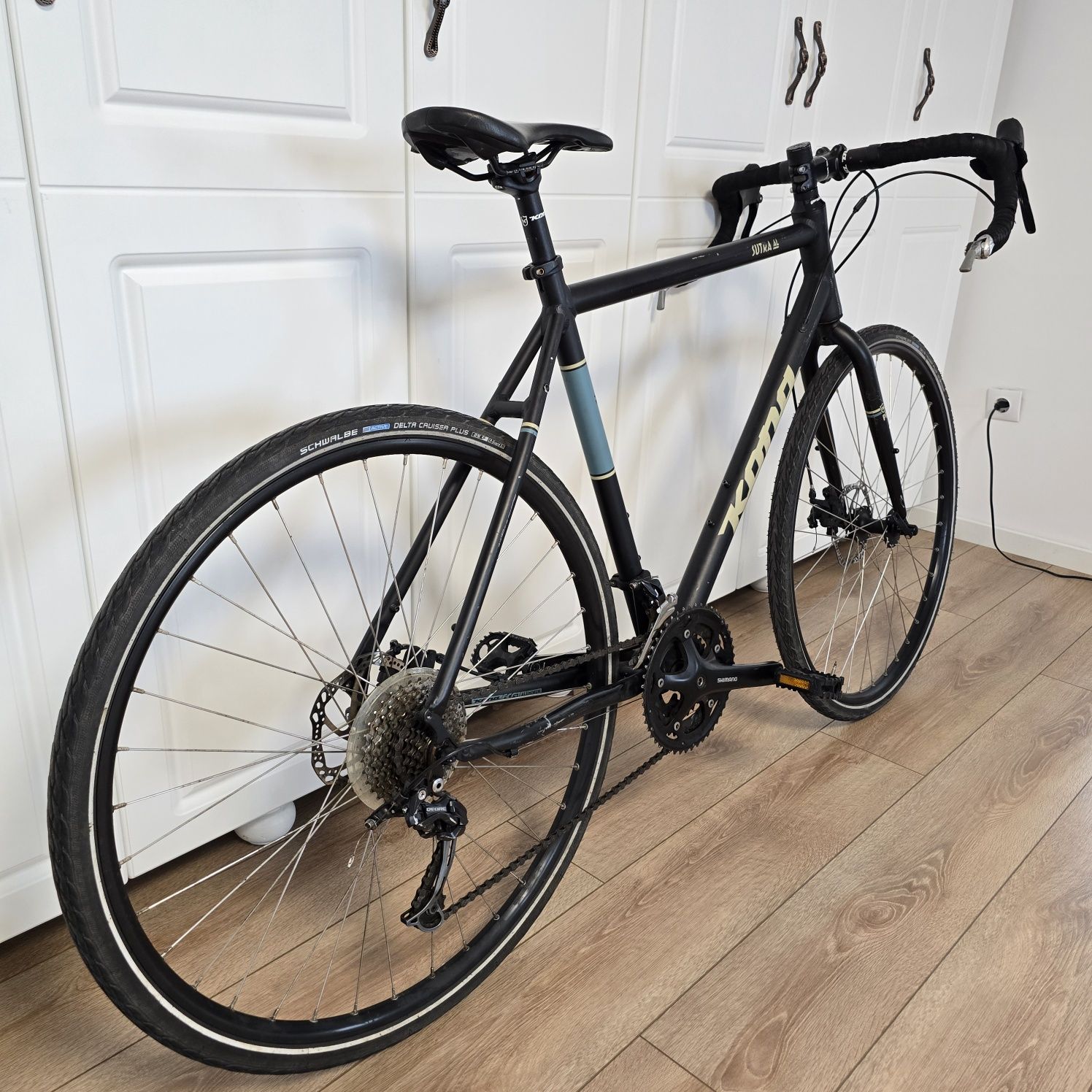 Urgent! Bicicleta gravel touring Kona Sutra 56