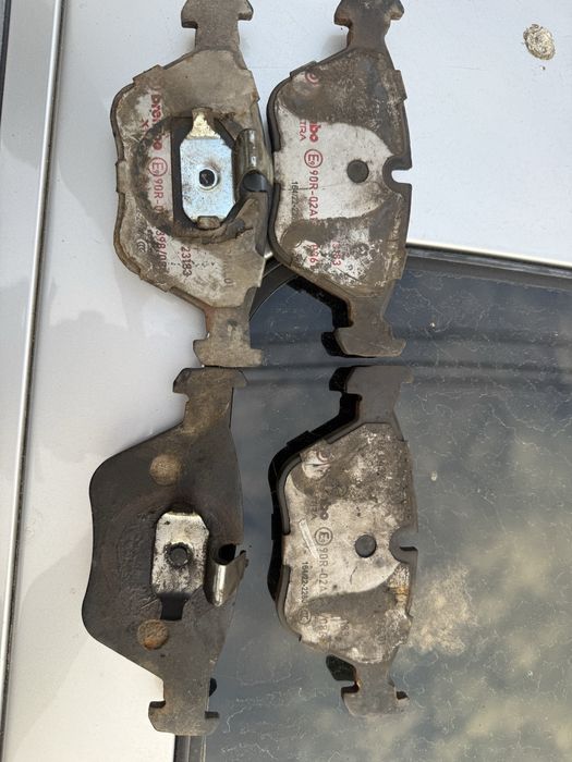 Дискове с накладки брембо  от bmw e46 330ci