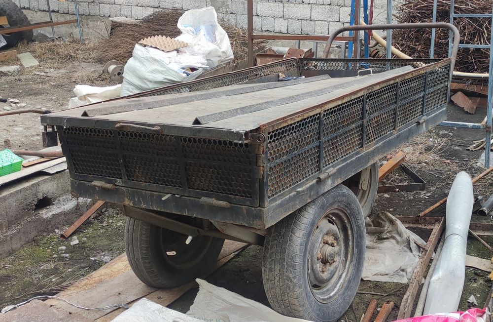 Bozor arava, 3 ta gildirakli. Donasi 3 mln dan