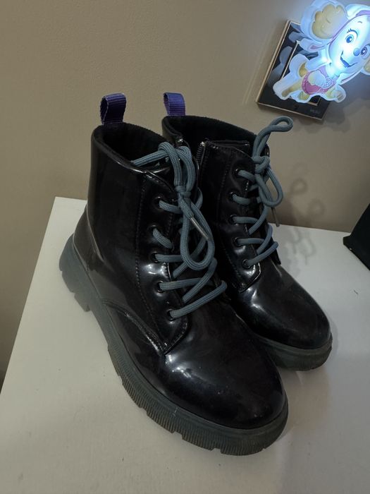 Осенние сапожки для девочки