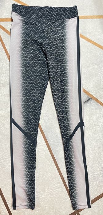 Клинове и панталони