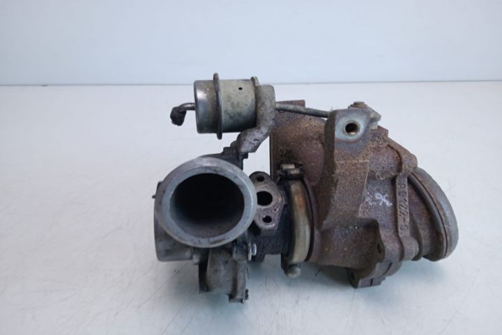 Turbina turbosuflanta 2.2 cdi A6460960599 Mercedes-Benz Vito W639