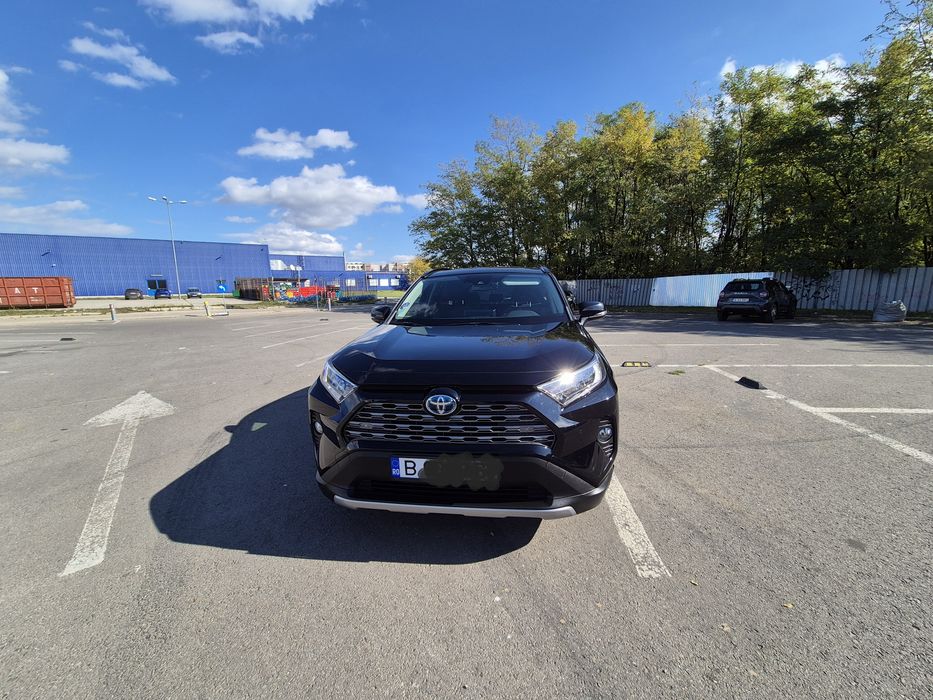 Toyota RAV4 hybrid, 2021, primul proprietar