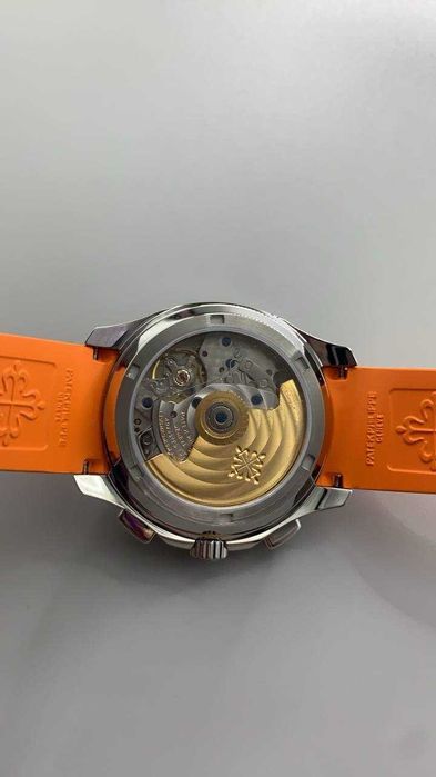 patek philippe aquanaut Chrono оранжево