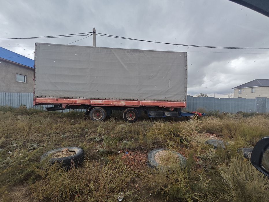 Продам прицеп фургон тентованный