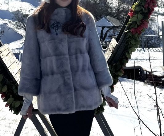 Шуба продаётся шуба