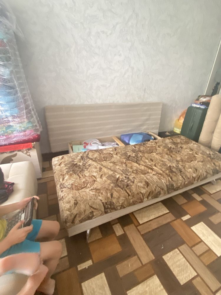 Диван б/у срочно