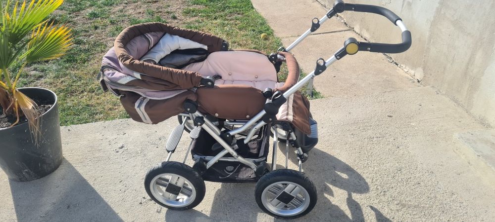 Cărucior pentru copii